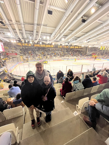 Ausflug Eishockey-Match